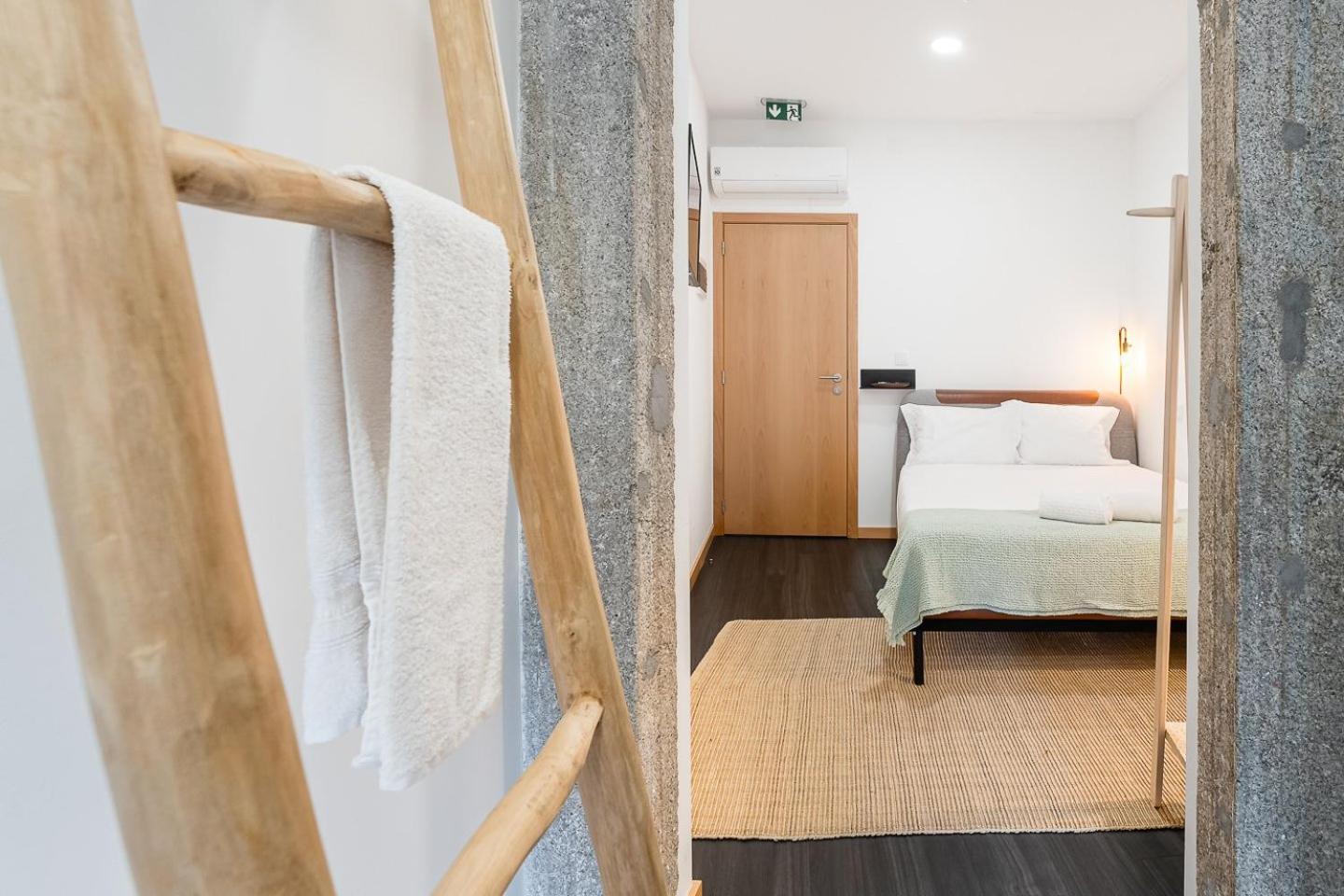 Hotel Guestready - Bright Duplex In Downtown à OOporto Extérieur photo